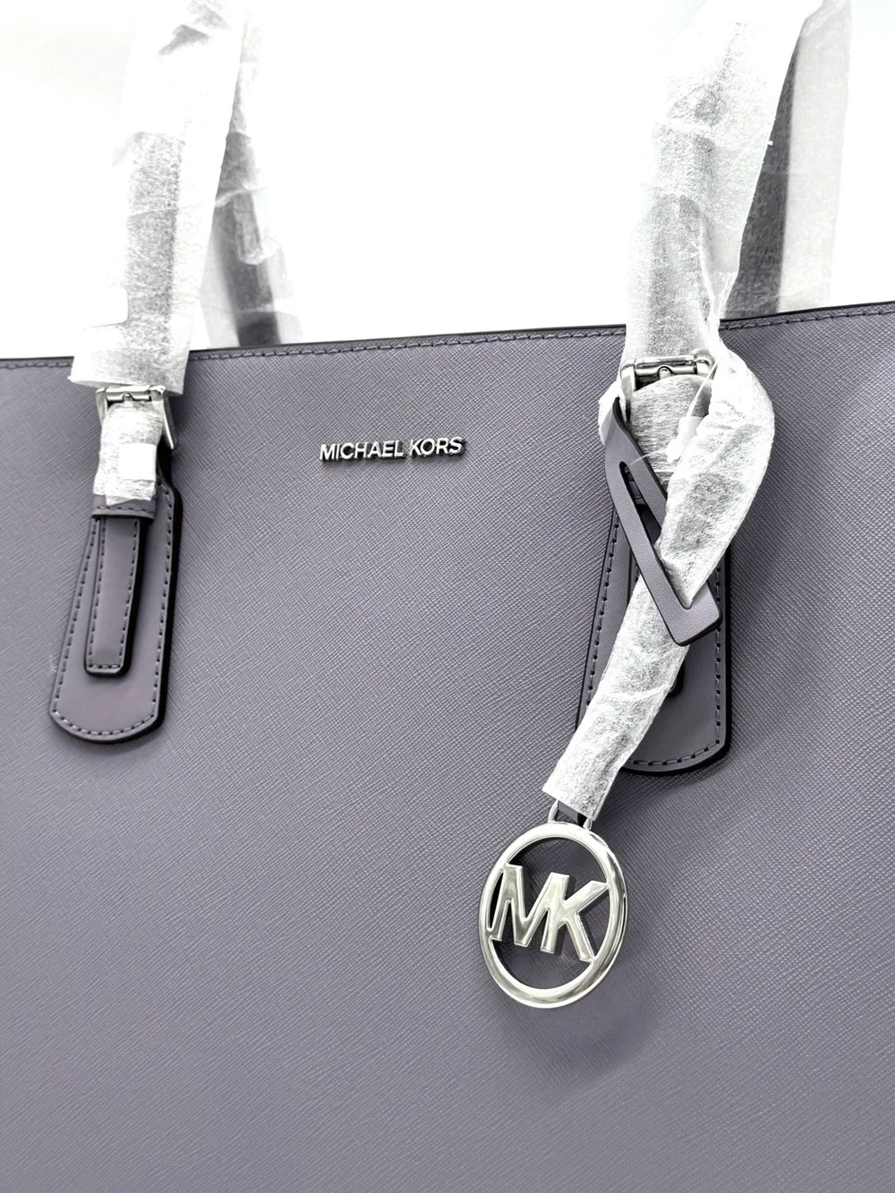 Michael Kors Voyager Large Leather Tote Bag - Lilac